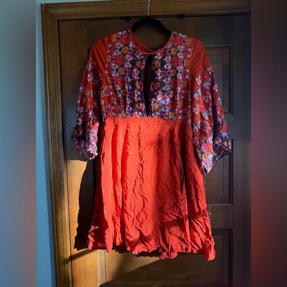 Urban Outfitters Ecote Tyler split-neck bell-sleeve mini dress - Picture 2 of 7